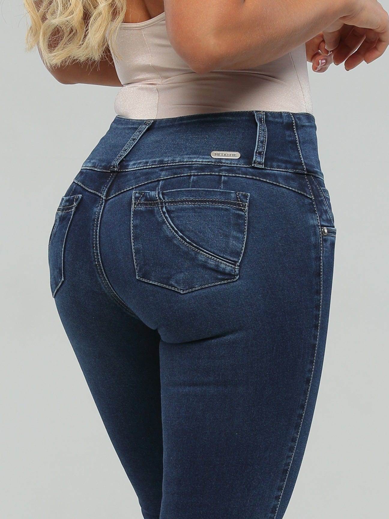 Apple Butt Lift Jeans 15163
