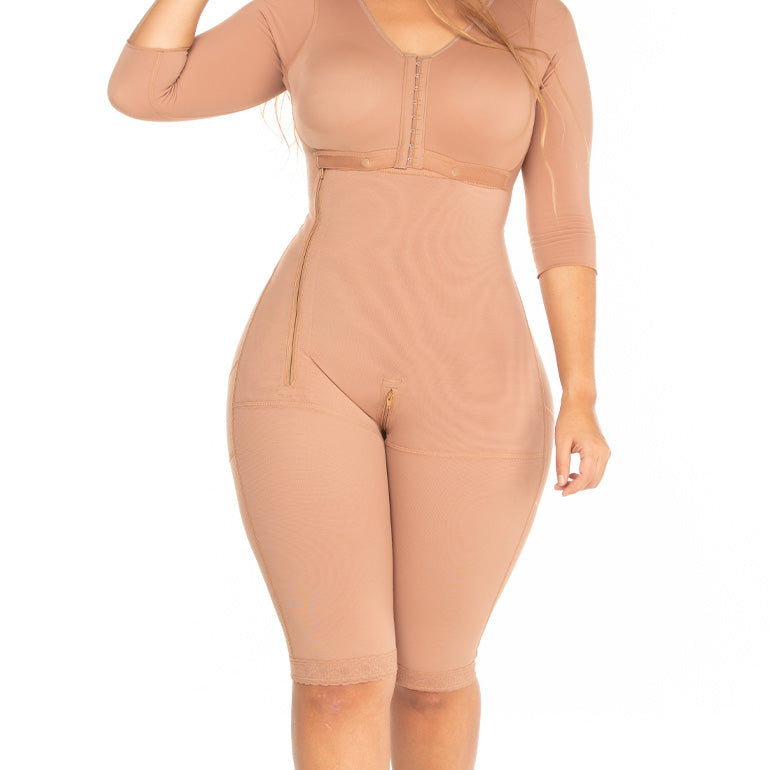 Waist view of a model wearing the everyday shapewear with side zipper, hooks and bra.